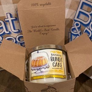 Banana Bundt cake